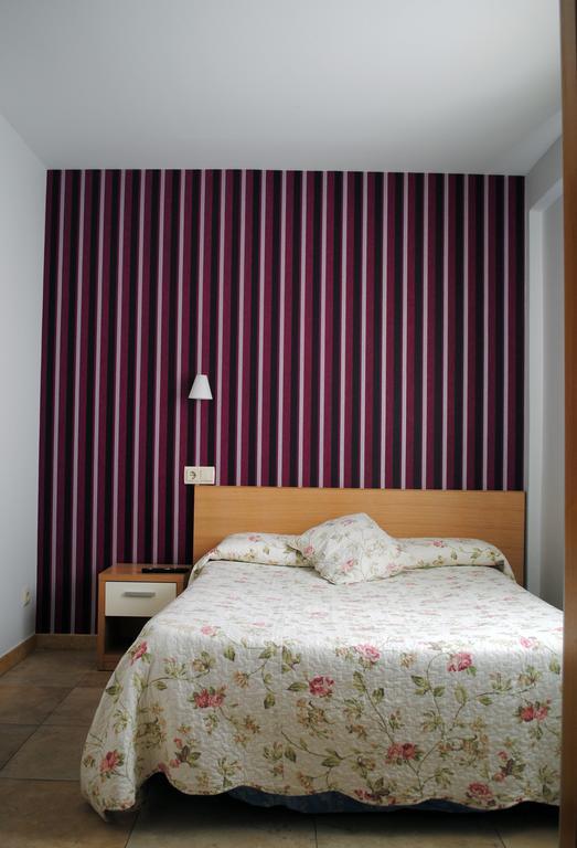 Hostal La Cortijana โลโกรโญ ภายนอก รูปภาพ