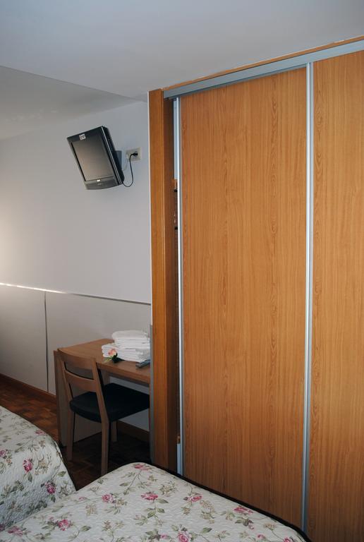 Hostal La Cortijana โลโกรโญ ภายนอก รูปภาพ