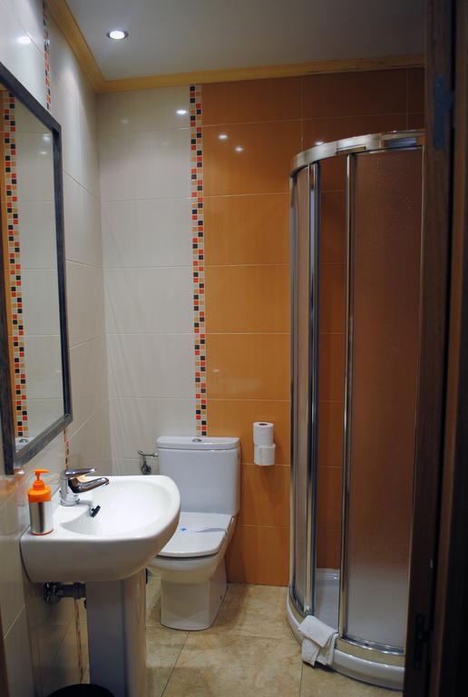 Hostal La Cortijana โลโกรโญ ภายนอก รูปภาพ